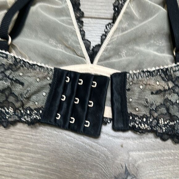 Heidi Klum Black Lace Unlined Wireless Bra Size Large - Picture 4 of 10